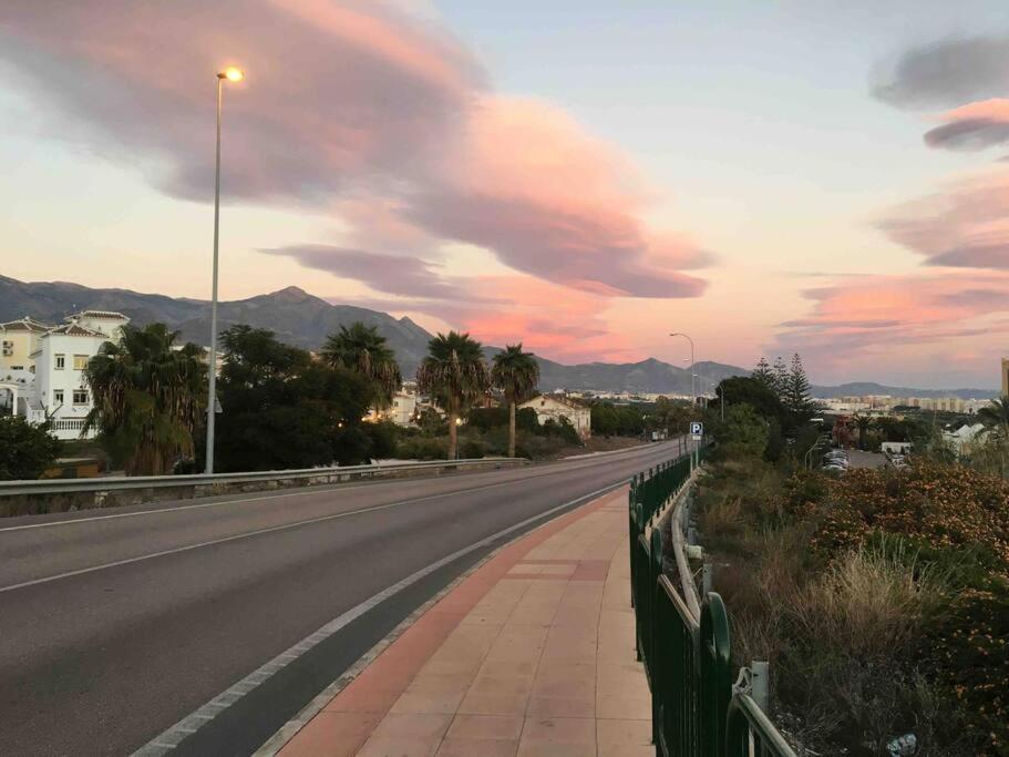 Apartamentos Rio Marinas 15 Playazo Beach Nerja Zewnętrze zdjęcie